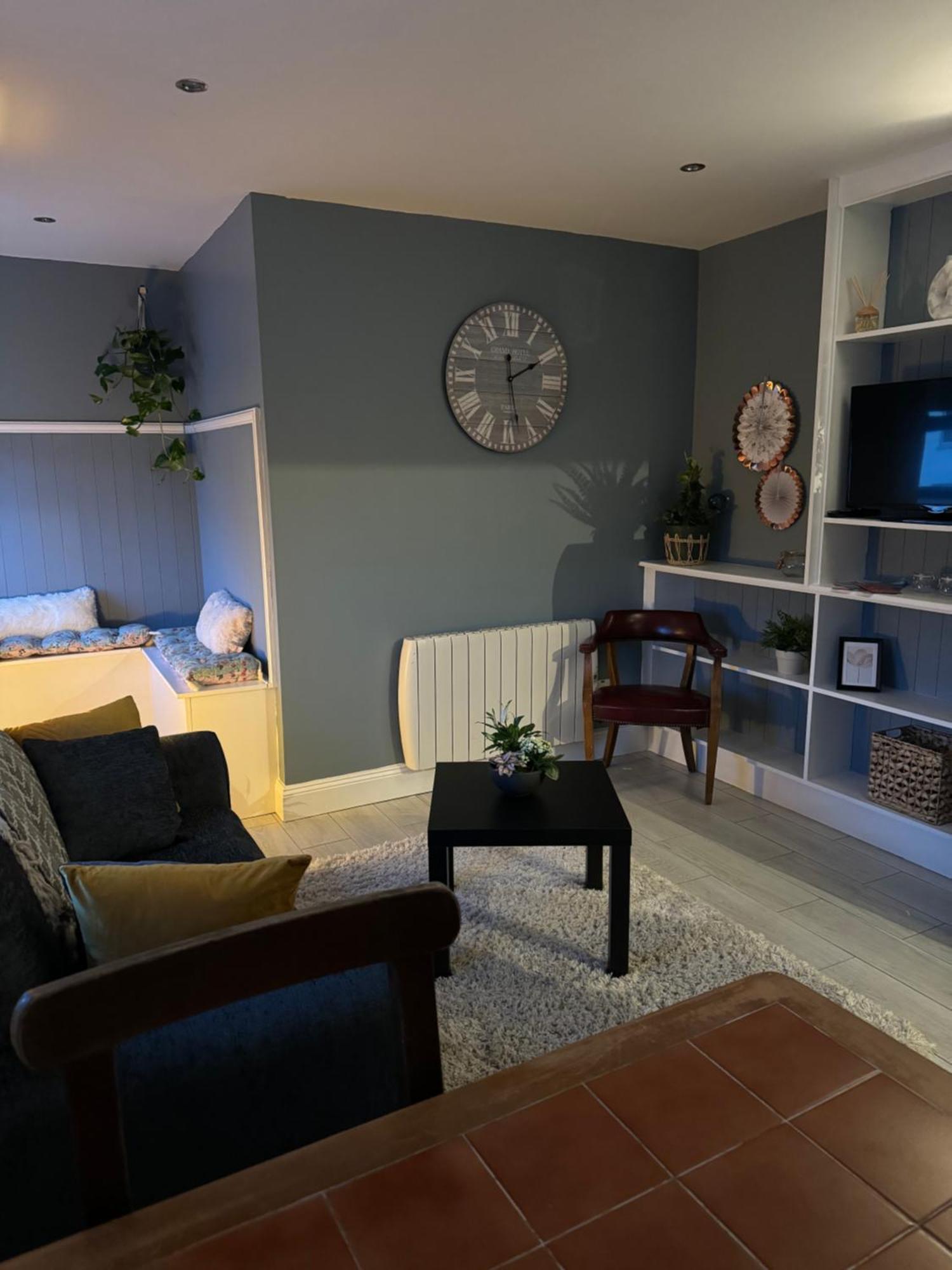 Woodquay Mews Apartment Galway Ngoại thất bức ảnh